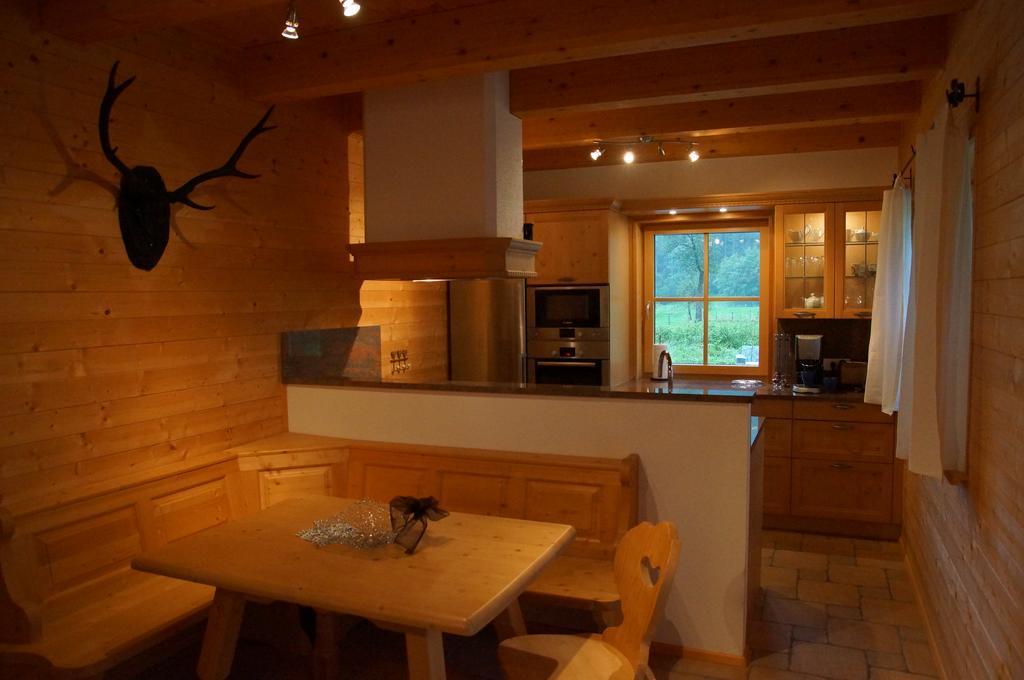 W & S Executive Apartments - Hallstatt II Ruang foto